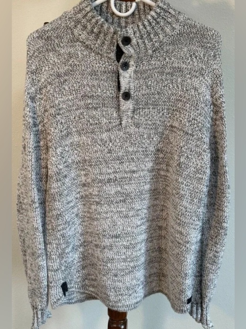 Men's Gray Marled Knit Button-Front Casual Shirt